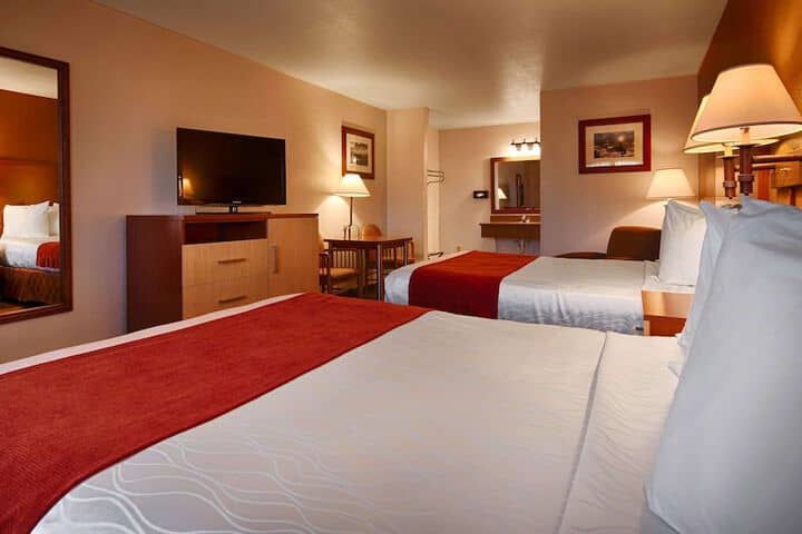 Room 8 of 21