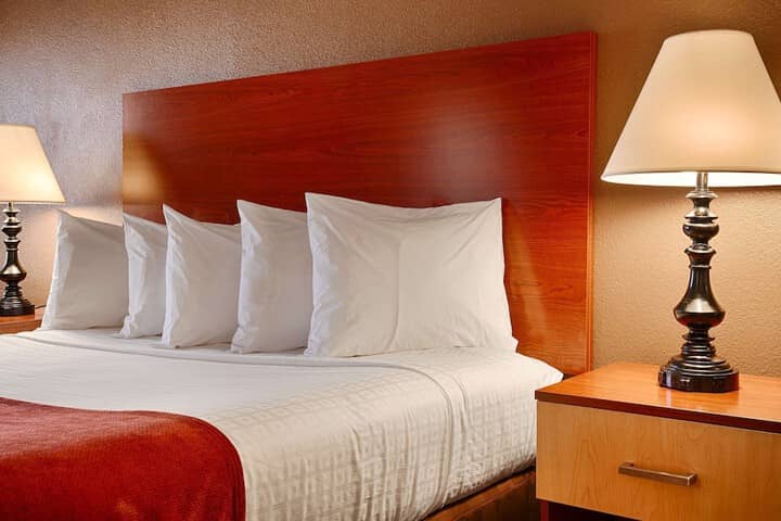 Room 6 of 21