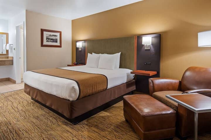 Room 5 of 21